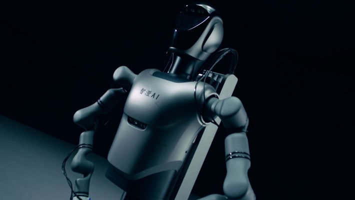 智澄AI大模型人形機器人